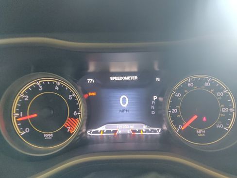 Used 2015 Jeep Cherokee Limited AWD/4WD image 23