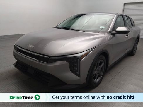Used 2025 Kia K4 FWD image 1