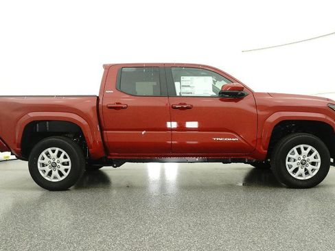 New 2026 Toyota Tacoma SR5 image 32