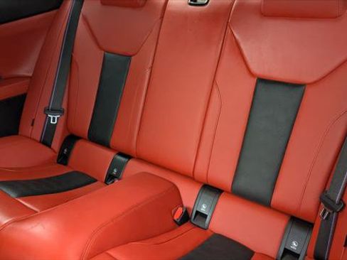 Used 2022 BMW M4 Competition w/ M Carbon Exterior Package RWD image 16