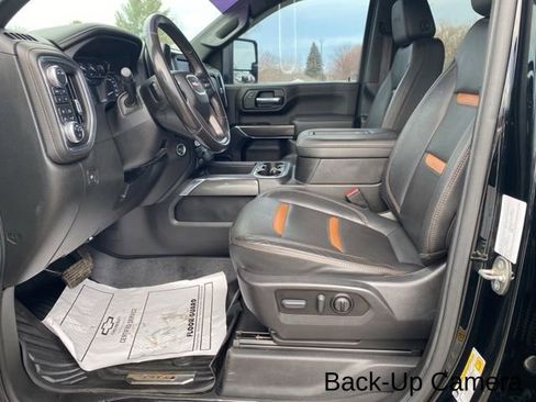 Used 2022 GMC Sierra 2500 AT4 w/ Gooseneck/5TH Wheel Package image 10