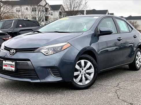 Used 2016 Toyota Corolla LE image 1
