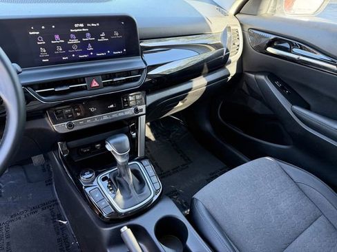 Certified 2024 Kia Seltos S AWD/4WD image 16