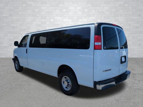 Used 2024 Chevrolet Express 3500 LT w/ LT Preferred Equipment Group RWD image 7