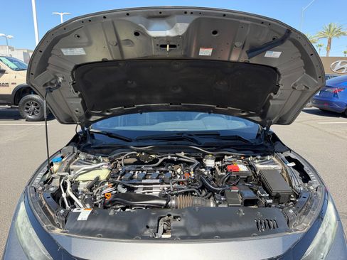 Used 2018 Honda Civic Sport Touring image 22