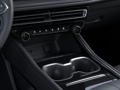 New 2025 Chevrolet Traverse High Country w/ LPO, Floor Liner Package image 23