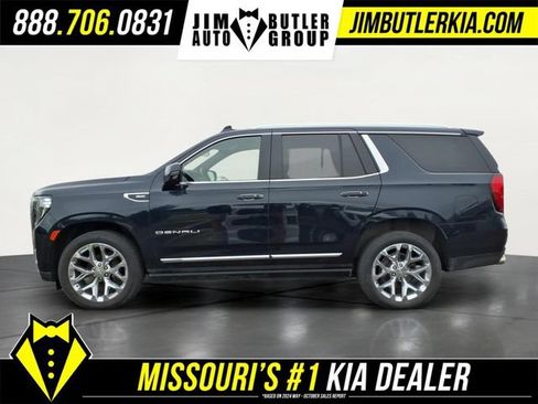 Used 2023 GMC Yukon Denali w/ Max Trailering Package AWD/4WD image 4