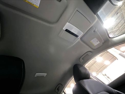 Used 2020 Nissan Sentra S image 13