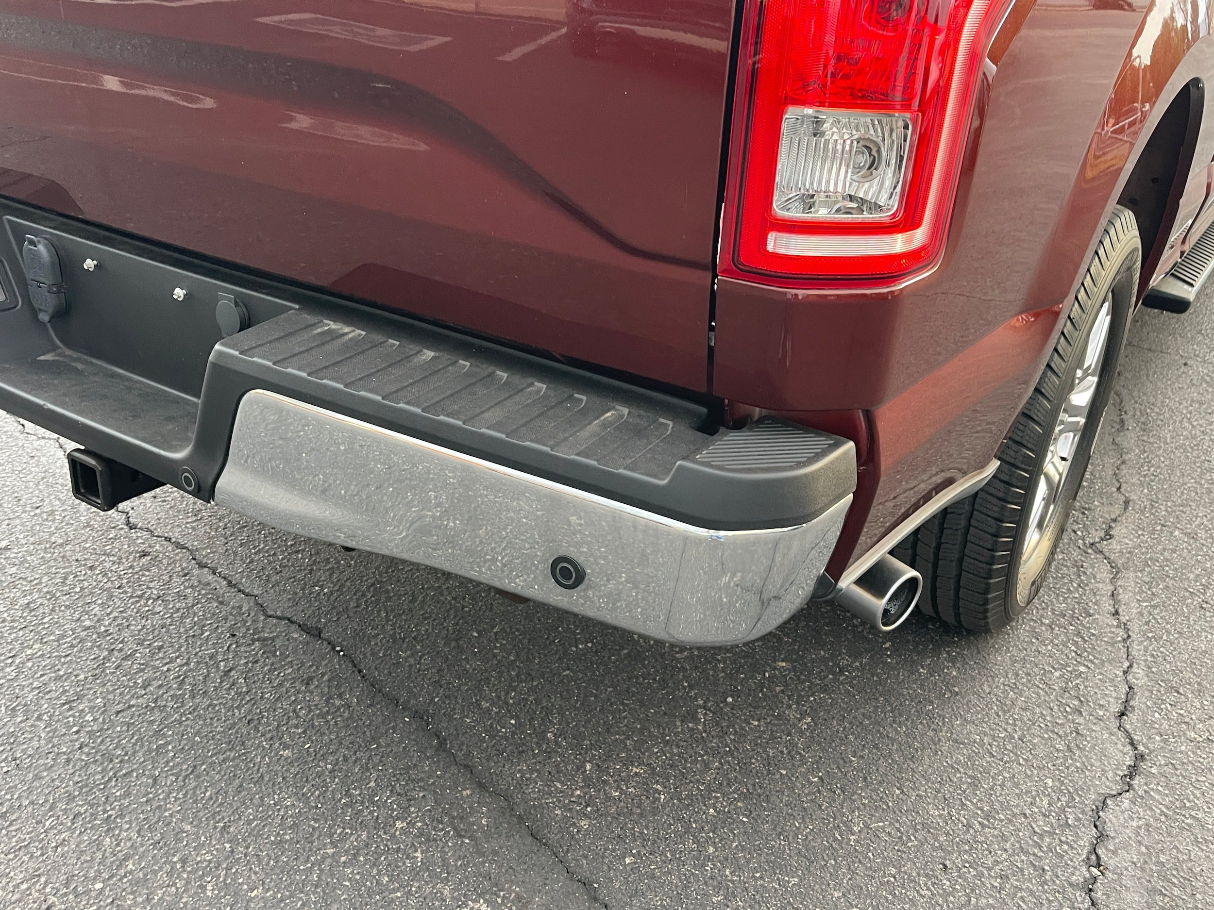 Used 2015 Ford F150 XLT w/ Equipment Group 301A Mid RWD image 10