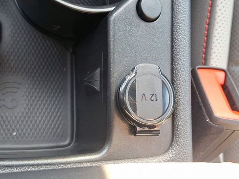 Certified 2025 Volkswagen GTI Autobahn image 24