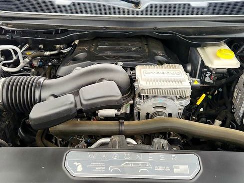 Used 2022 Jeep Wagoneer Series II image 29