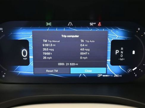 Used 2023 Volvo XC60 B5 Plus w/ Protection Package Premier FWD image 27