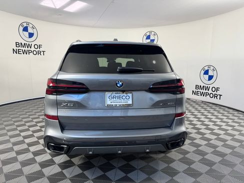 New 2026 BMW X5 xDrive40i w/ M Sport Package AWD/4WD image 7