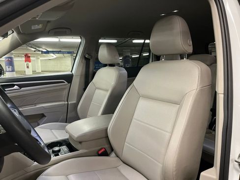 Used 2023 Volkswagen Atlas SE AWD/4WD image 17