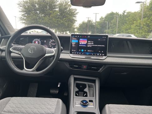 Certified 2026 Volkswagen Tiguan S FWD image 24