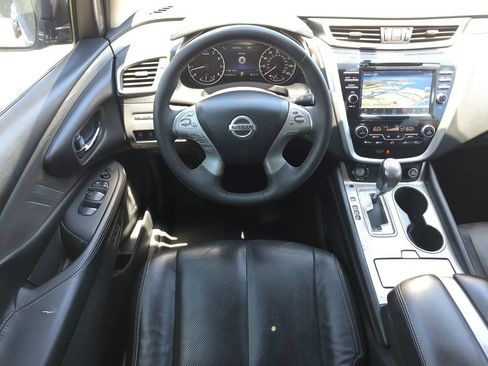 Used 2016 Nissan Murano Platinum w/ Platinum Technology Package FWD image 14