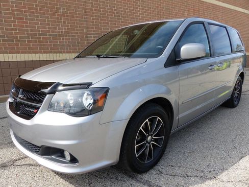 Used 2017 Dodge Grand Caravan GT image 6