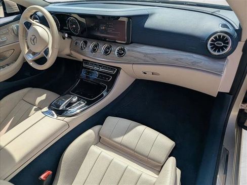 Used 2018 Mercedes-Benz E 400 4MATIC Cabriolet image 22