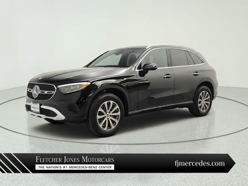 Certified 2026 Mercedes-Benz GLC 300 image 1