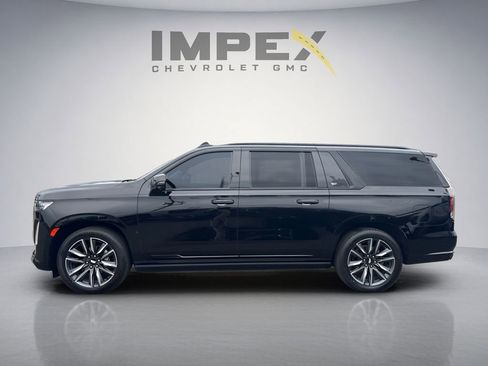 Used 2023 Cadillac Escalade ESV Sport w/ Touring Package AWD/4WD image 2