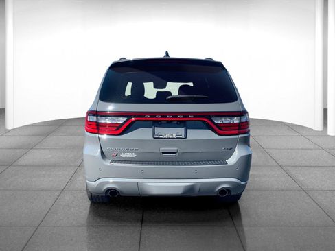 Used 2024 Dodge Durango GT image 6