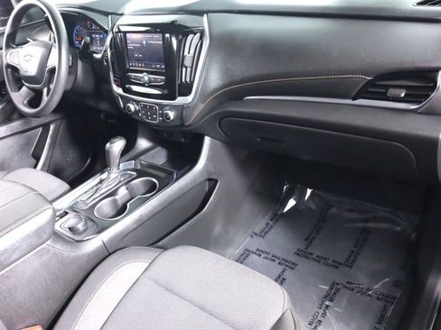 Used 2020 Chevrolet Traverse LS FWD image 39