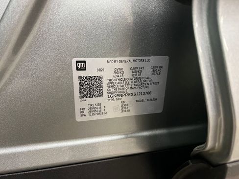 Certified 2025 GMC Acadia AT4 image 29