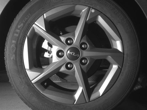 Used 2025 Kia K4 LXS image 15