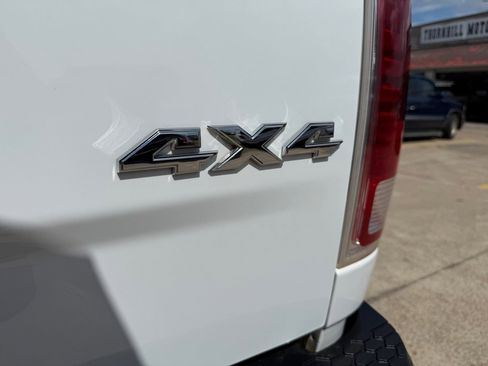 Used 2018 RAM 2500 Laramie w/ Convenience Group image 10