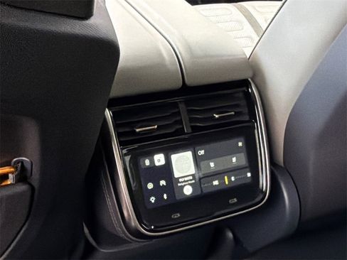 Used 2022 Rivian R1T Adventure image 25