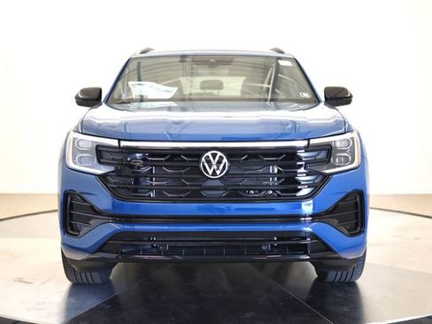 New 2026 Volkswagen Atlas Cross Sport SEL R-Line image 8
