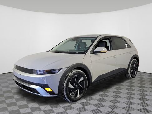 New 2026 Hyundai Ioniq 5 SEL image 40