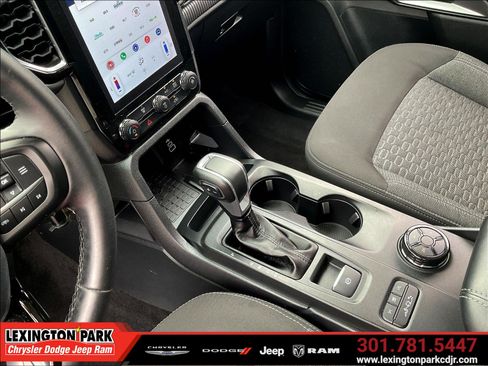 Used 2024 Ford Ranger XLT w/ Technology Package AWD/4WD image 18