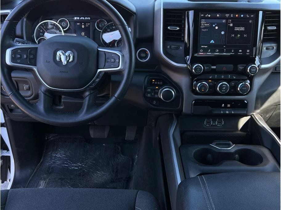 Used 2023 RAM 1500 Big Horn AWD/4WD image 10