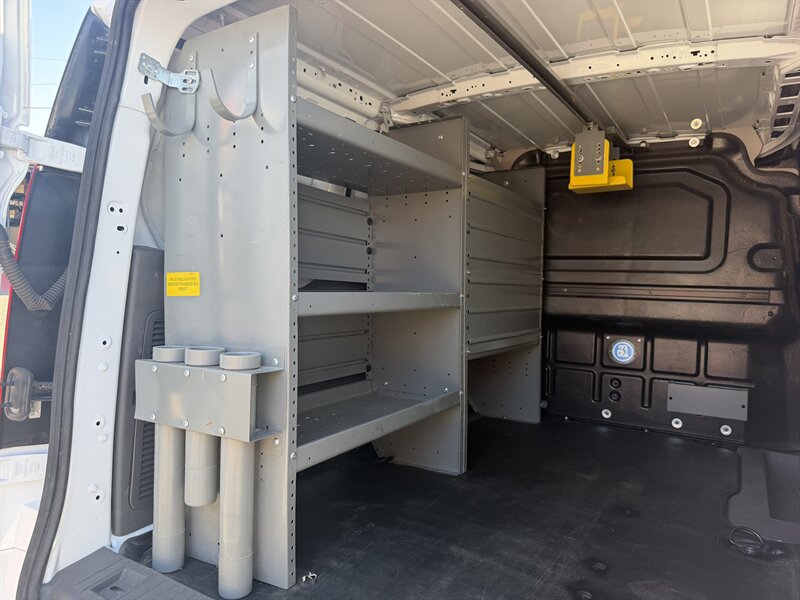 Used 2023 Ford Transit Connect XLT FWD image 8