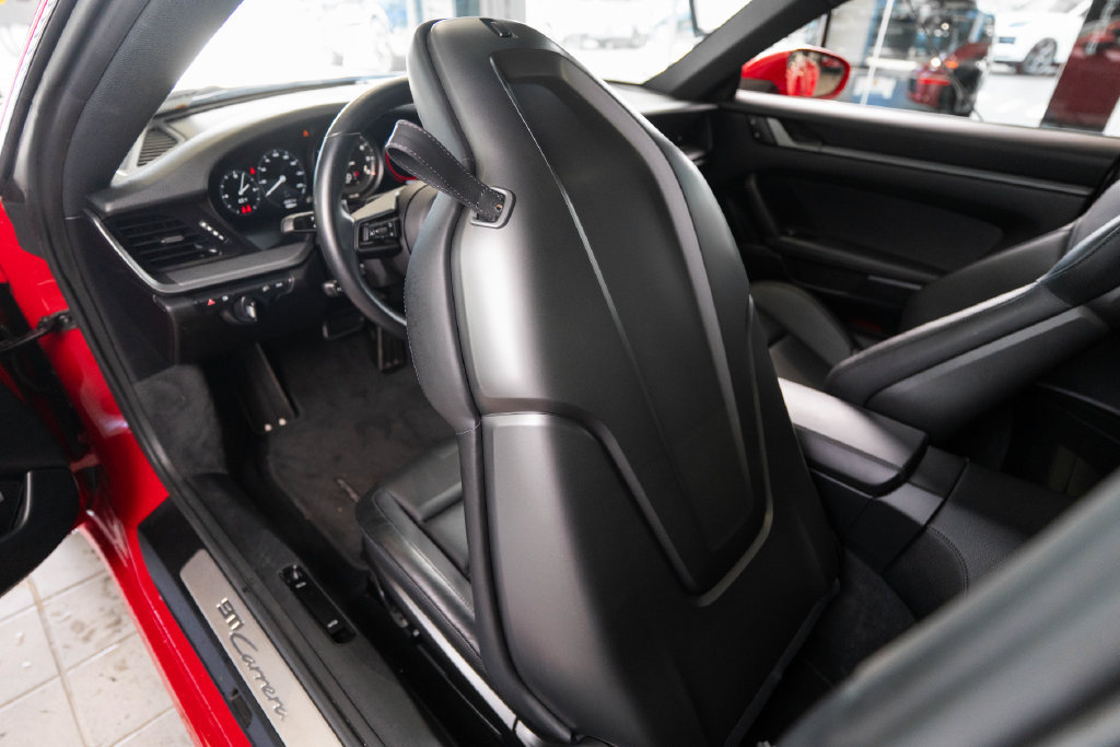 Certified 2022 Porsche 911 Carrera RWD image 31
