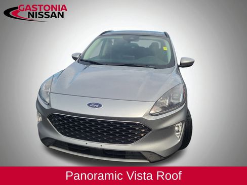 Used 2022 Ford Escape SEL image 6