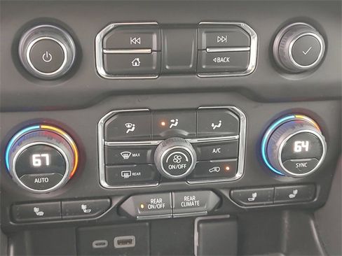 Used 2023 Chevrolet Tahoe LT image 18