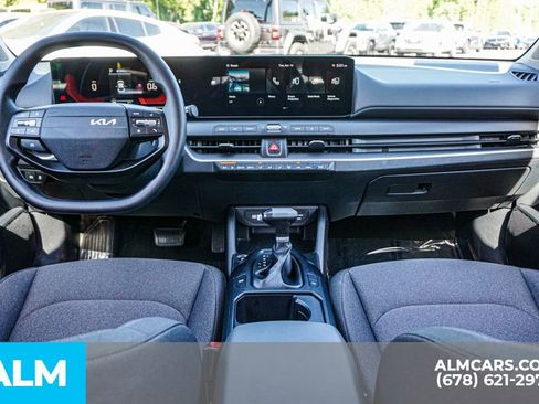 Used 2025 Kia K4 FWD image 25