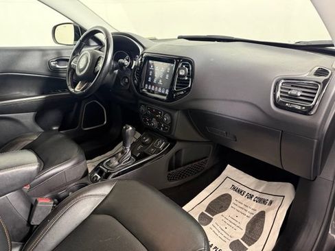 Used 2021 Jeep Compass Limited AWD/4WD image 17