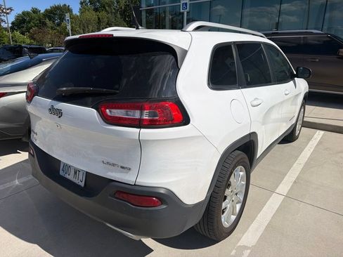 Used 2015 Jeep Cherokee Limited AWD/4WD image 3