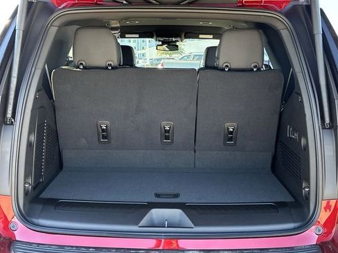 New 2026 GMC Yukon Elevation RWD image 23