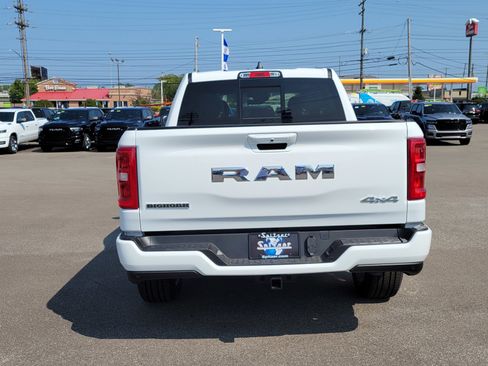New 2025 RAM 1500 Big Horn image 12