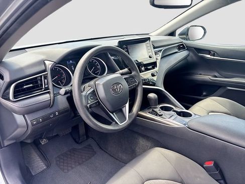 Used 2024 Toyota Camry LE w/ Convenience Package FWD image 10