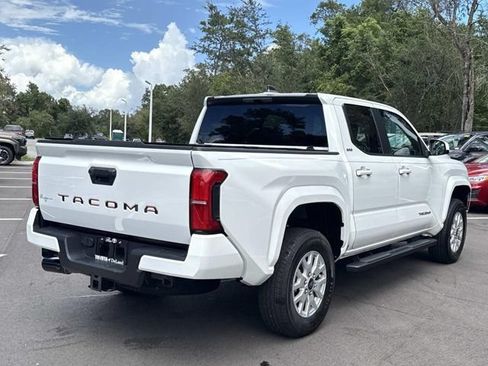 Used 2025 Toyota Tacoma SR5 RWD image 2