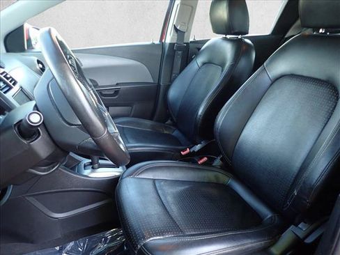 Used 2013 Chevrolet Sonic LTZ FWD image 11
