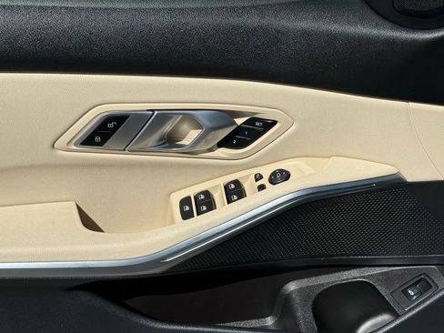 Used 2021 BMW 330i xDrive Sedan image 17