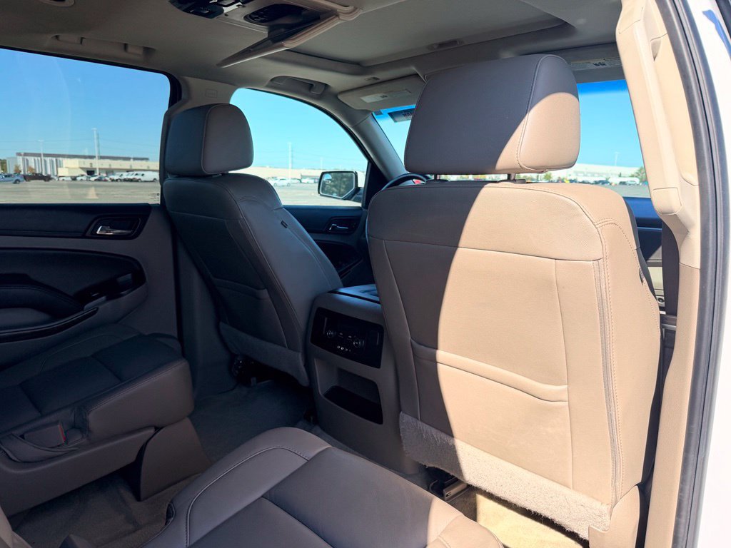 Used 2016 Chevrolet Suburban LT AWD/4WD image 15