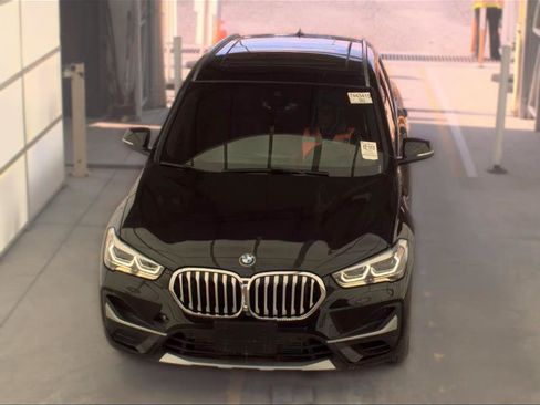 Used 2022 BMW X1 sDrive28i w/ Premium Package 2 FWD image 8