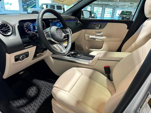New 2026 Mercedes-Benz GLA 250 4MATIC image 7